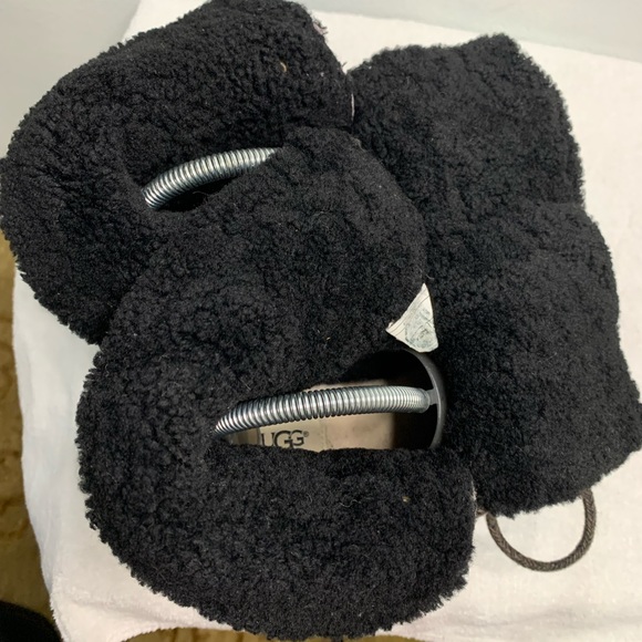 UGG Fraser Leather Hiker Boot - Picture 7 of 10